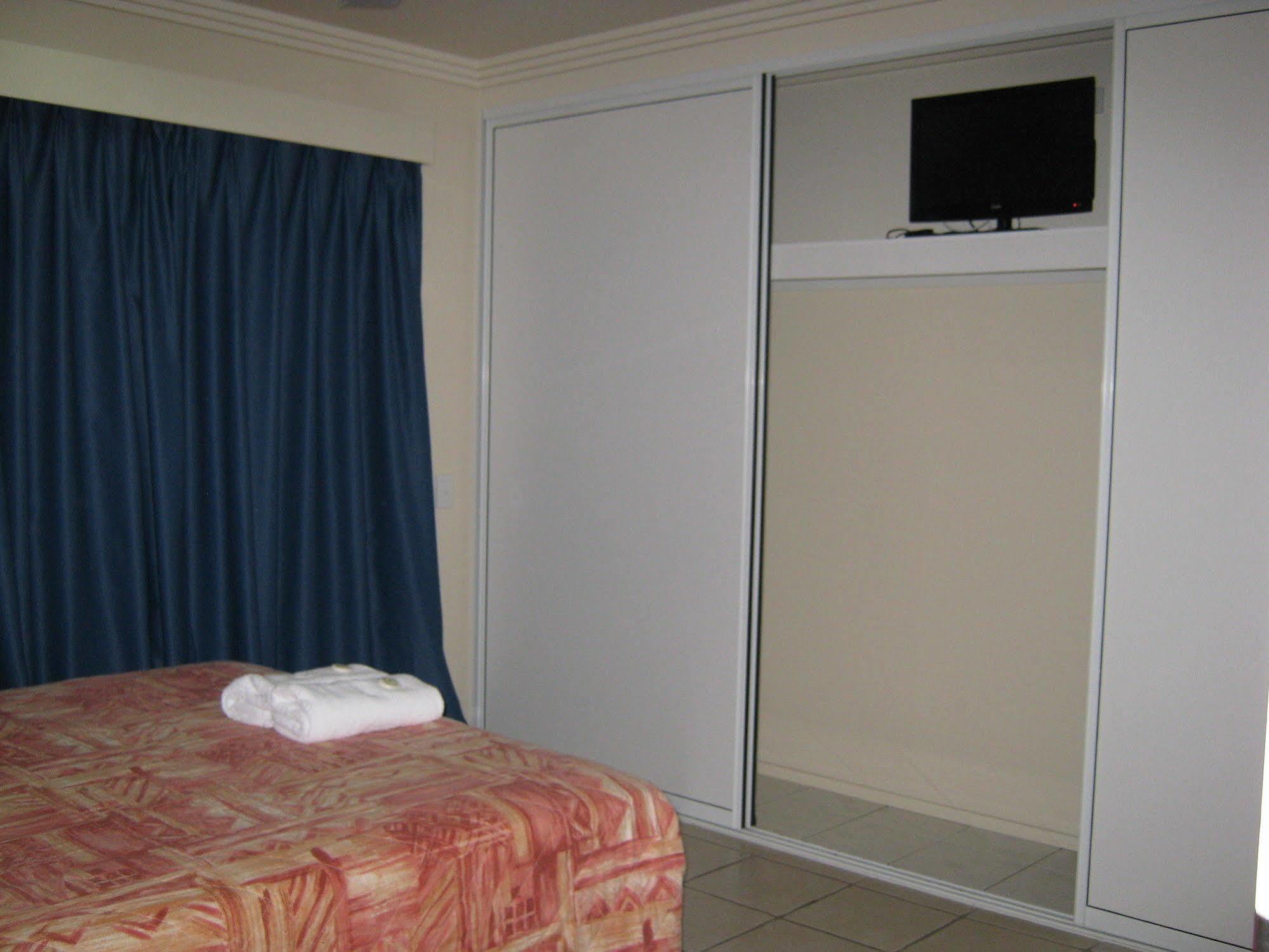 Emu Park Motel מראה חיצוני תמונה