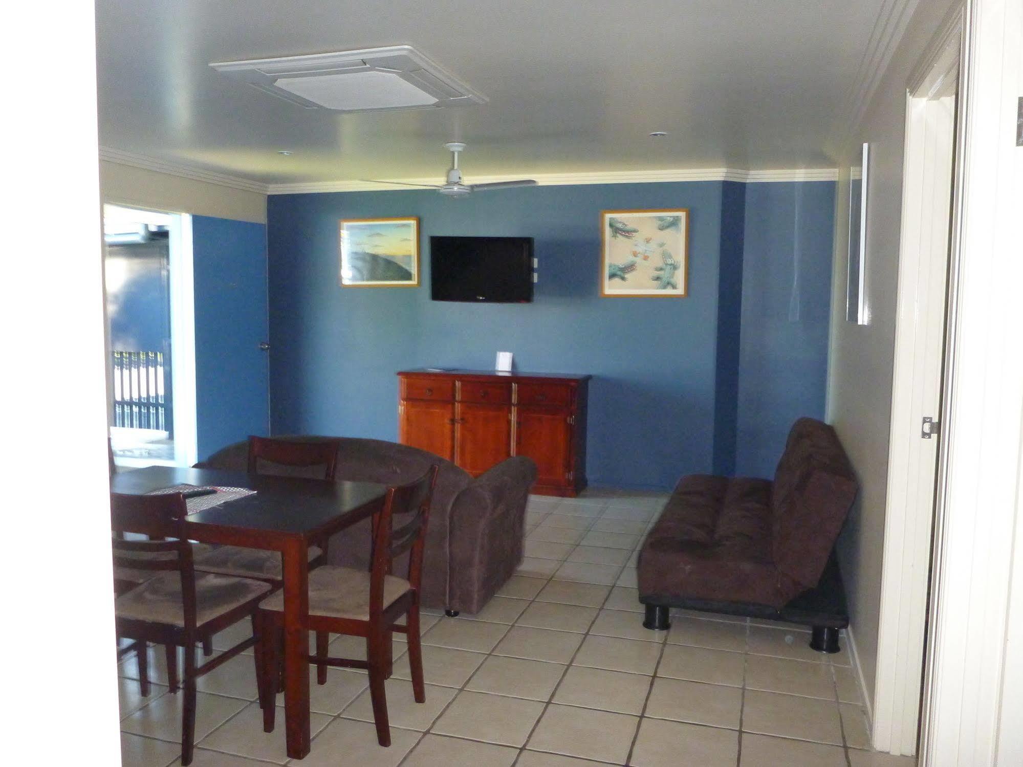 Emu Park Motel מראה חיצוני תמונה