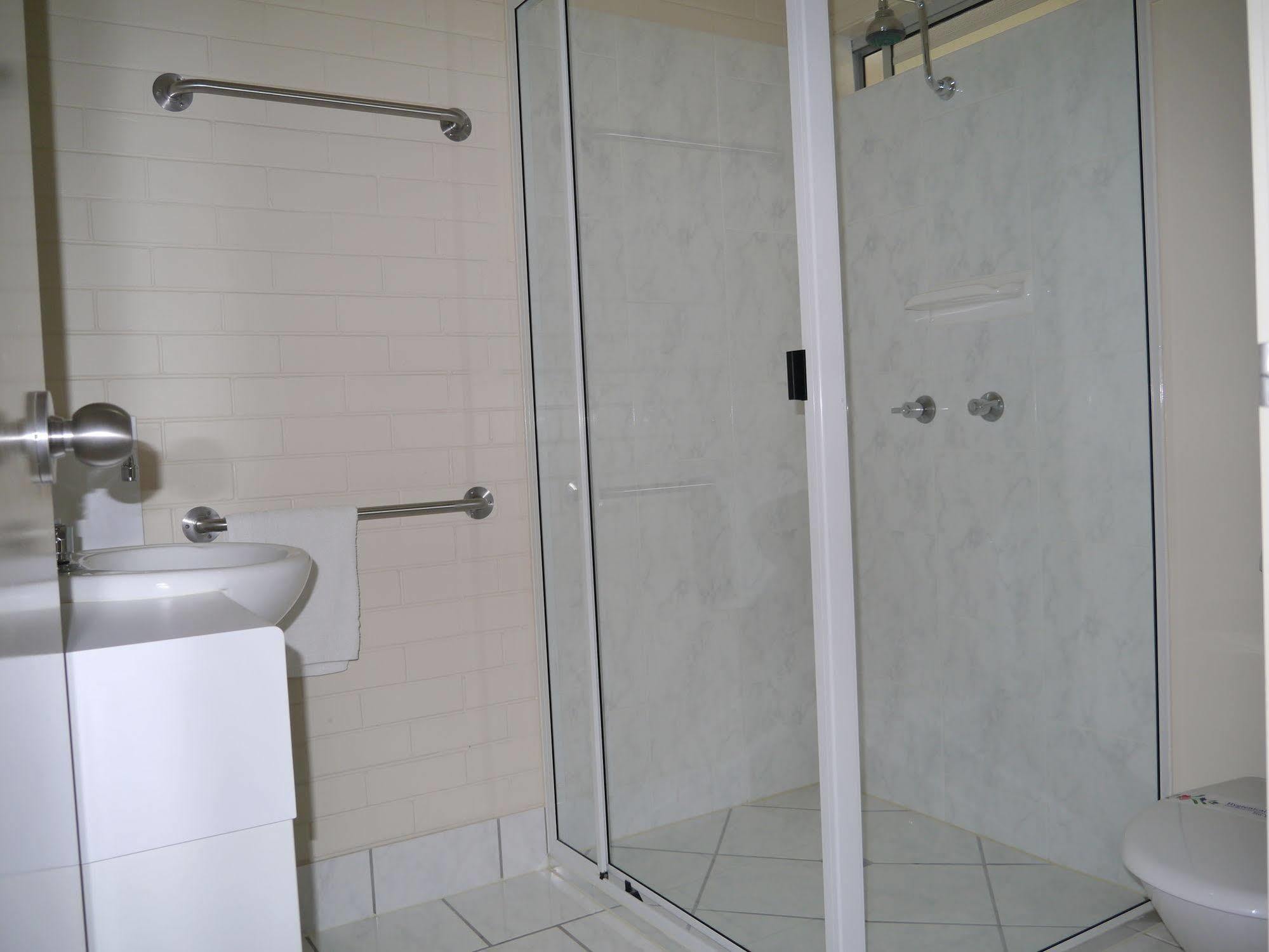 Emu Park Motel מראה חיצוני תמונה