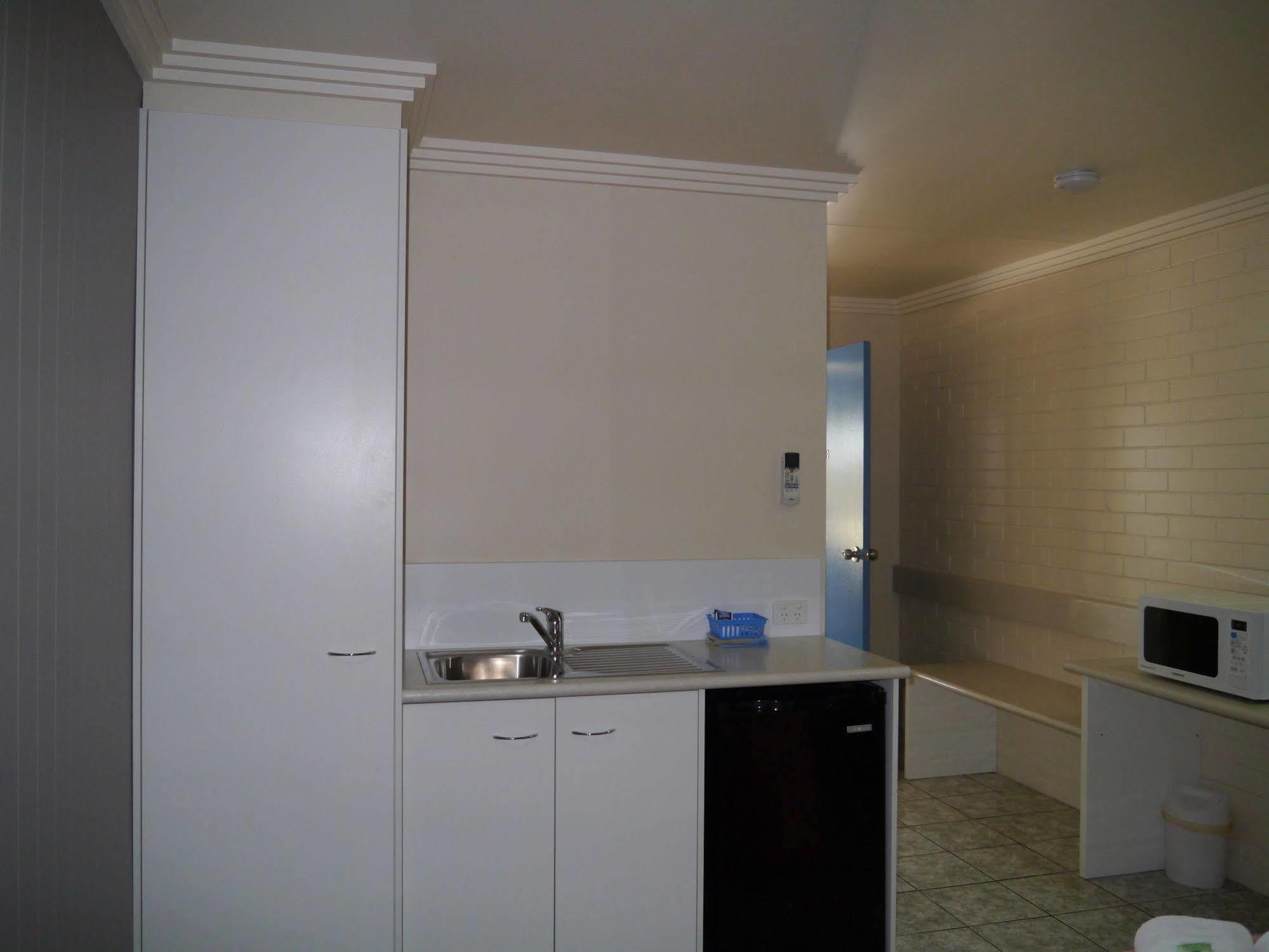 Emu Park Motel מראה חיצוני תמונה